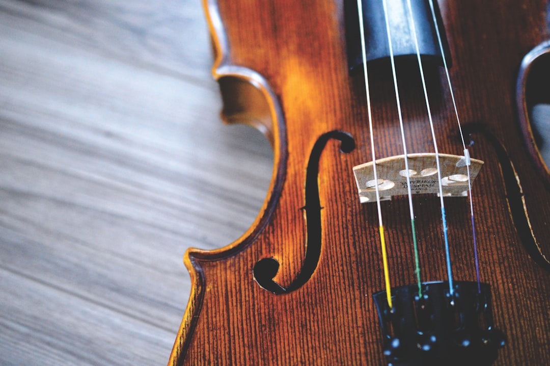 Photo 1 Music 2 Guitar